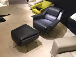 Kaato Swivel + Ottoman