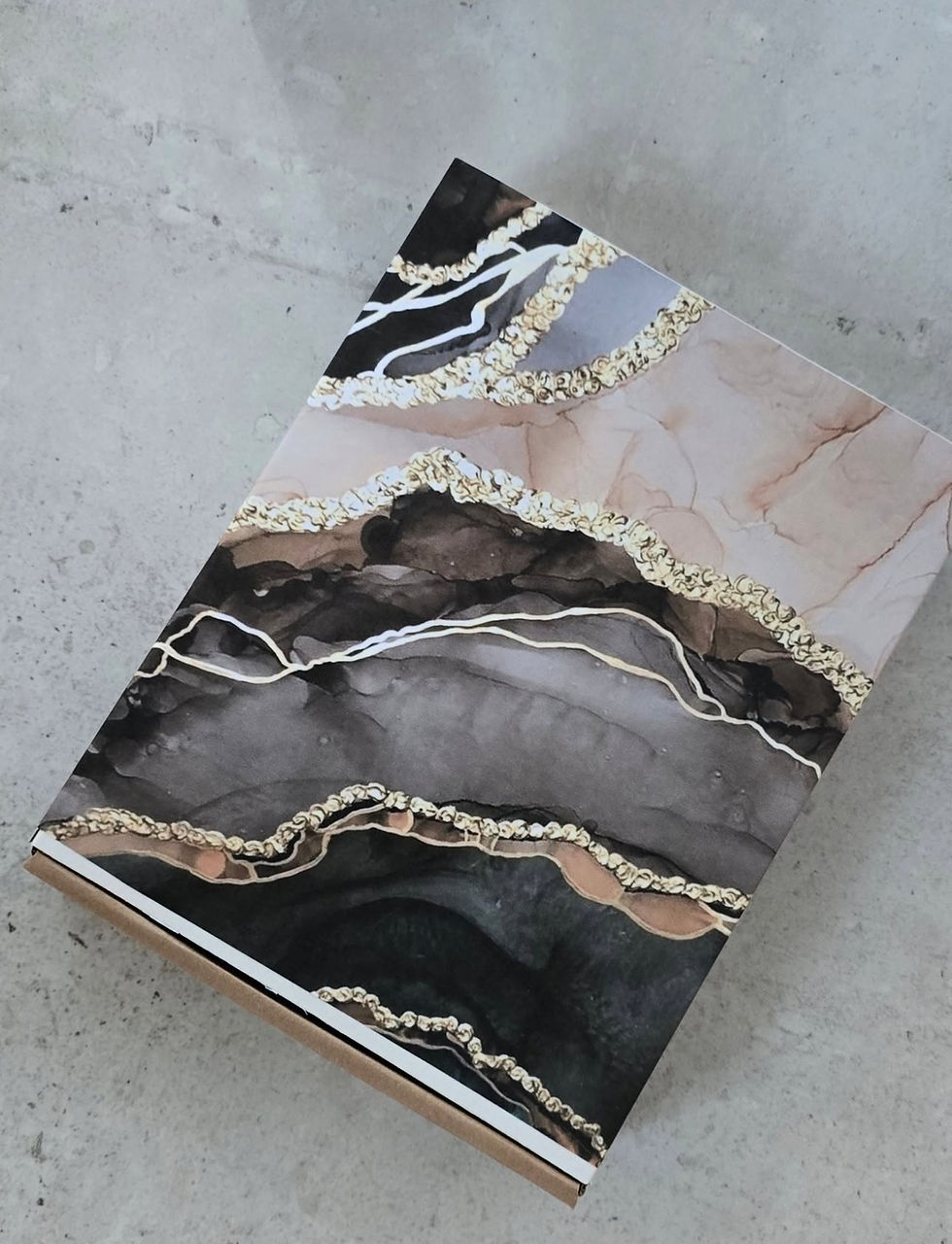 Thumbnail: Marbled sleeve box