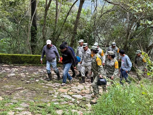Fuerzas Armadas y Gobierno de Puebla reconstruyen en la Sierra Norte