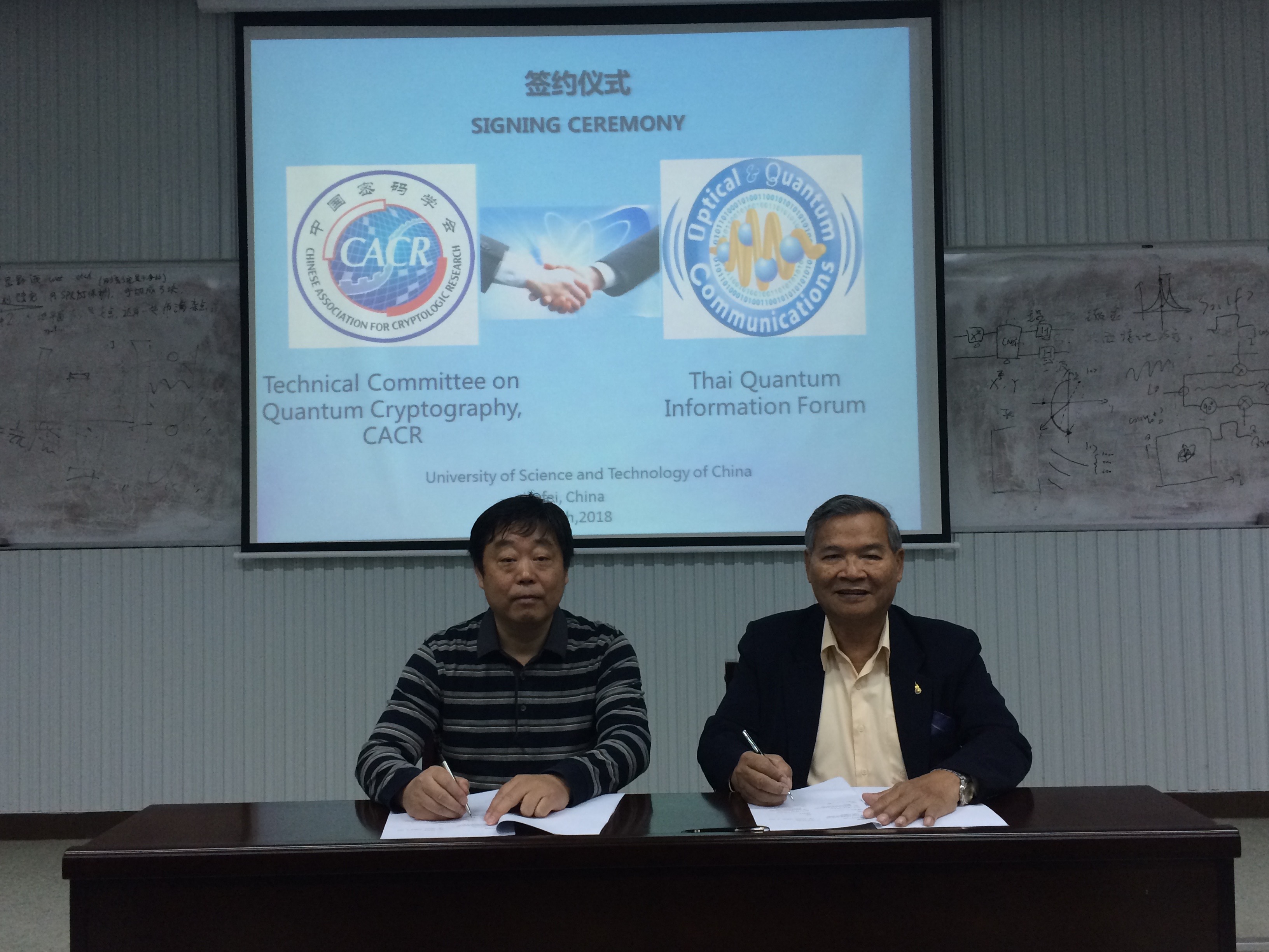 Prof.Han & Dr.Yoothanom