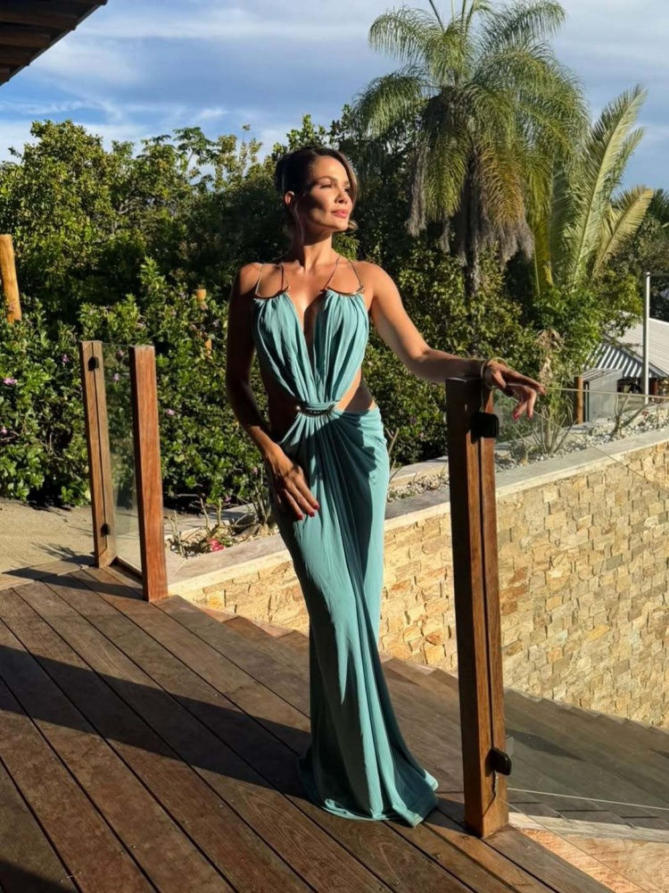 Women Trendy Solid Color Cutout Maxi Dress Thin Strap Deep V Front Hollow Waist