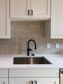 DOWNTOWN TC CONDO 202