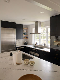 Charlevoix Lakeside Cottage