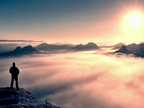 Amigos em Poesia - Semana 40/2019 - Um canto é um quase nada...