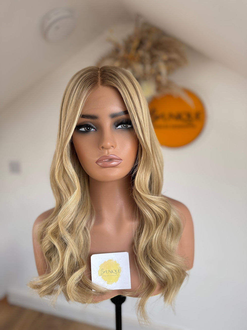 Thumbnail: Grace (medium cap)