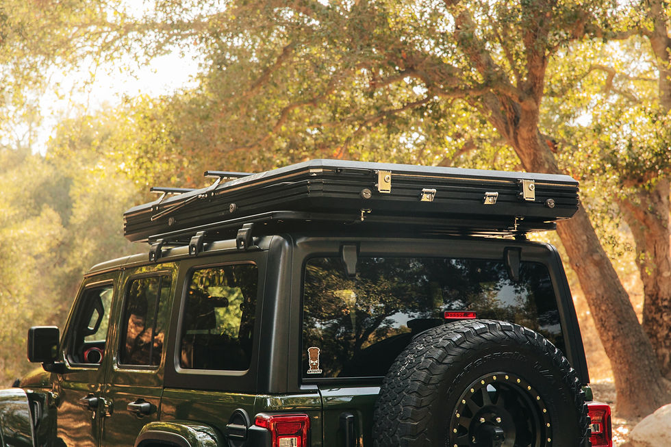 Thumbnail: Clam Shell Rooftop Tent