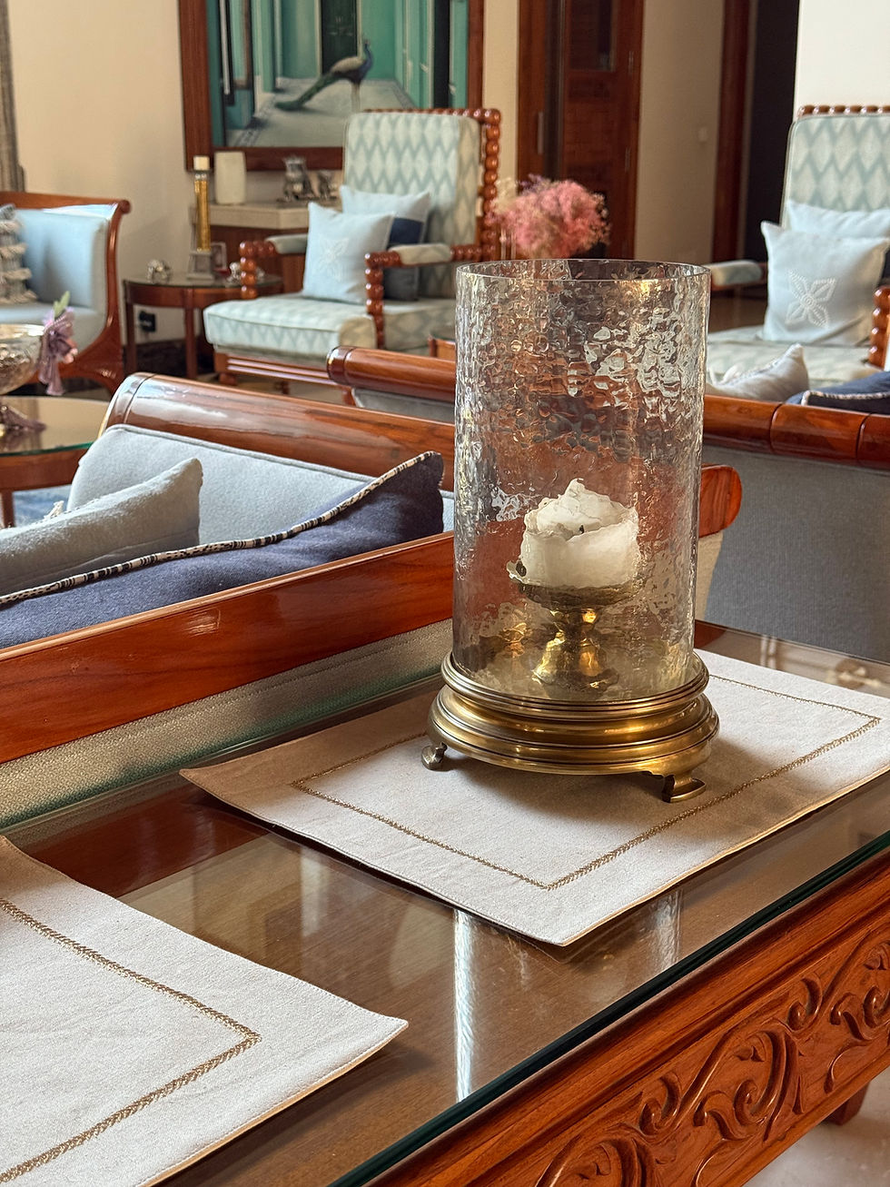 Thumbnail: The Minimalist Gold Canvas Placemats