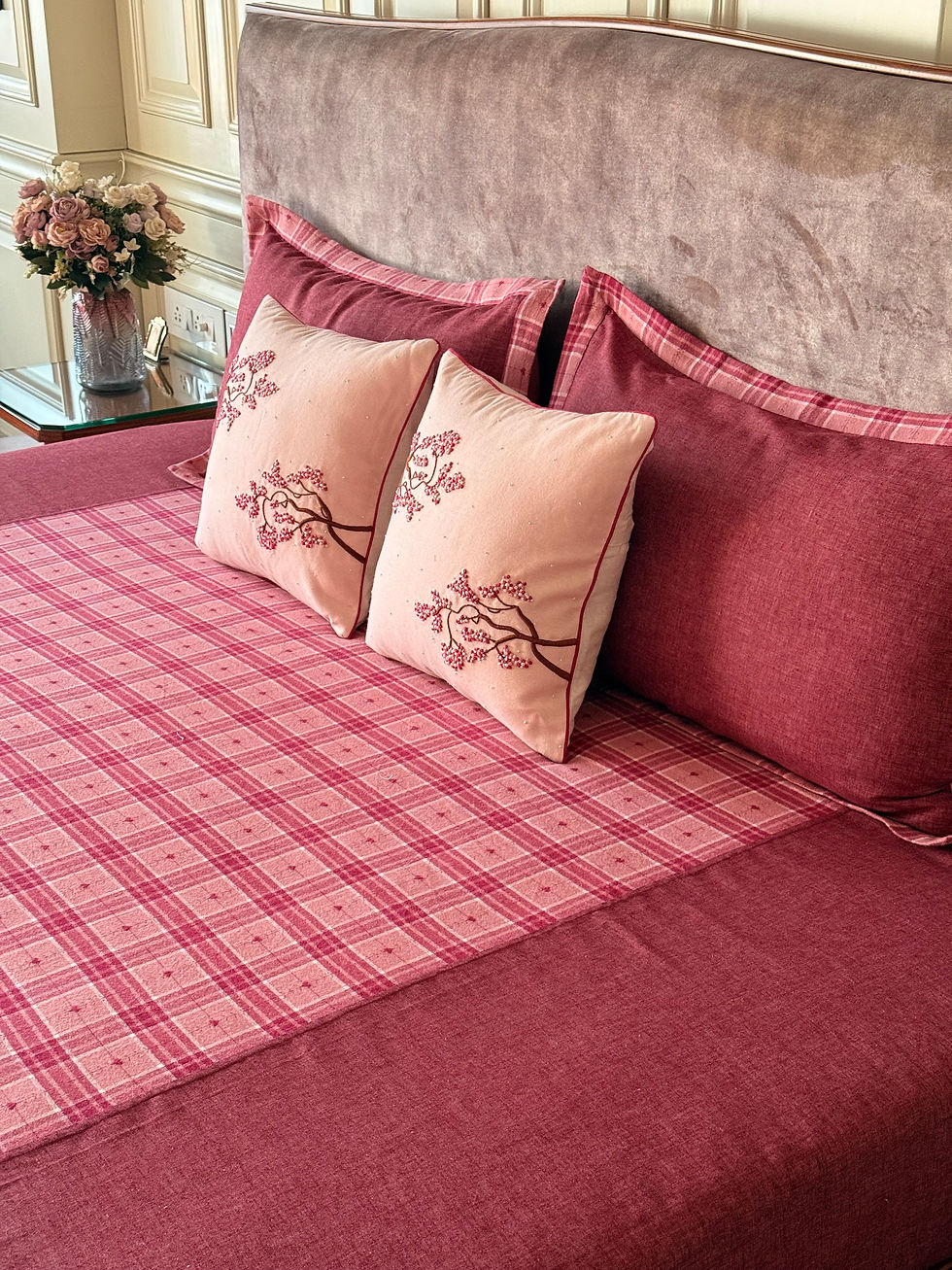 Thumbnail: Checkers Pink Hearts Bedsheet Set