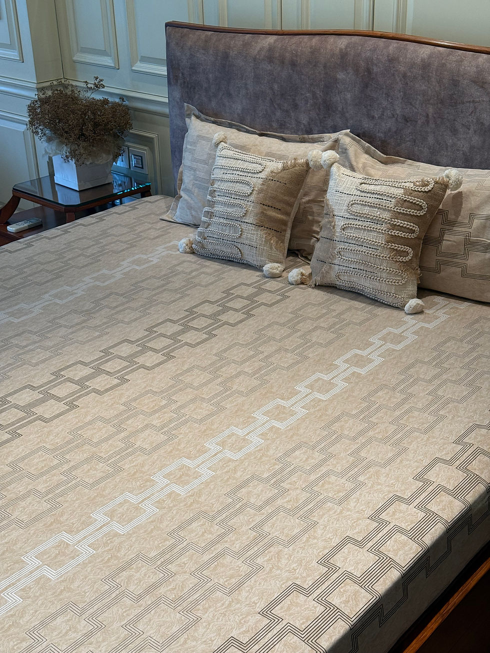 Thumbnail: The Minimalist Beige Geometric Budget Bedsheet Set