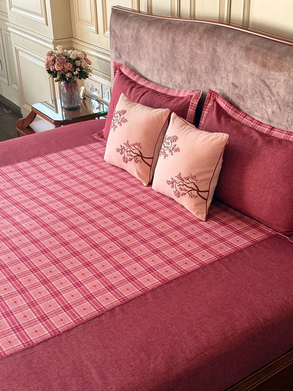 Thumbnail: Checkers Pink Hearts Bedsheet Set