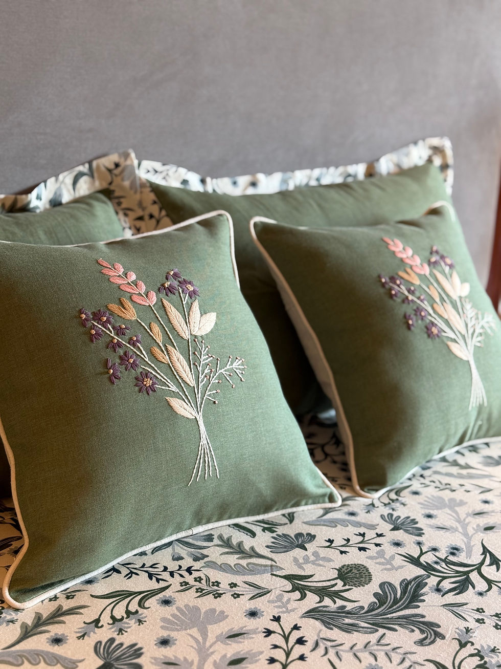 Thumbnail: Bloom Green Farm Cushion Cover