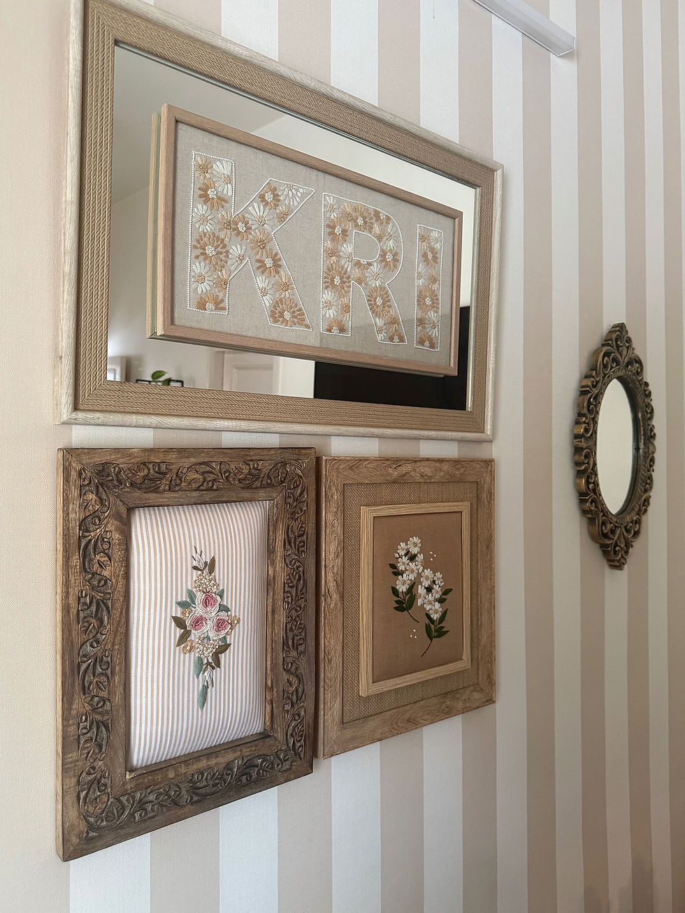 Thumbnail: Bloom Earthy Daisies Wall Art