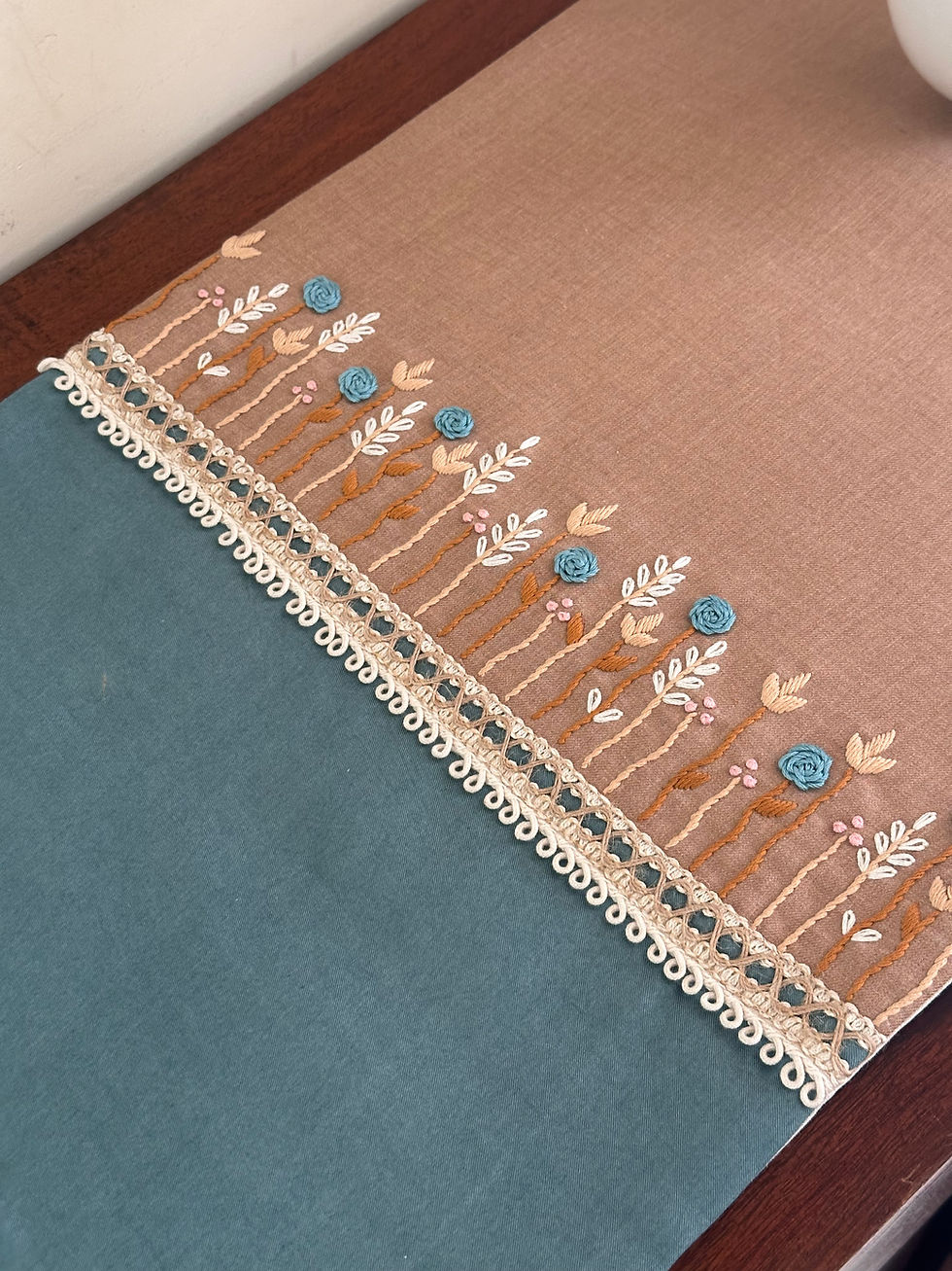 Thumbnail: Bloom Sky of Flowers Table Runner