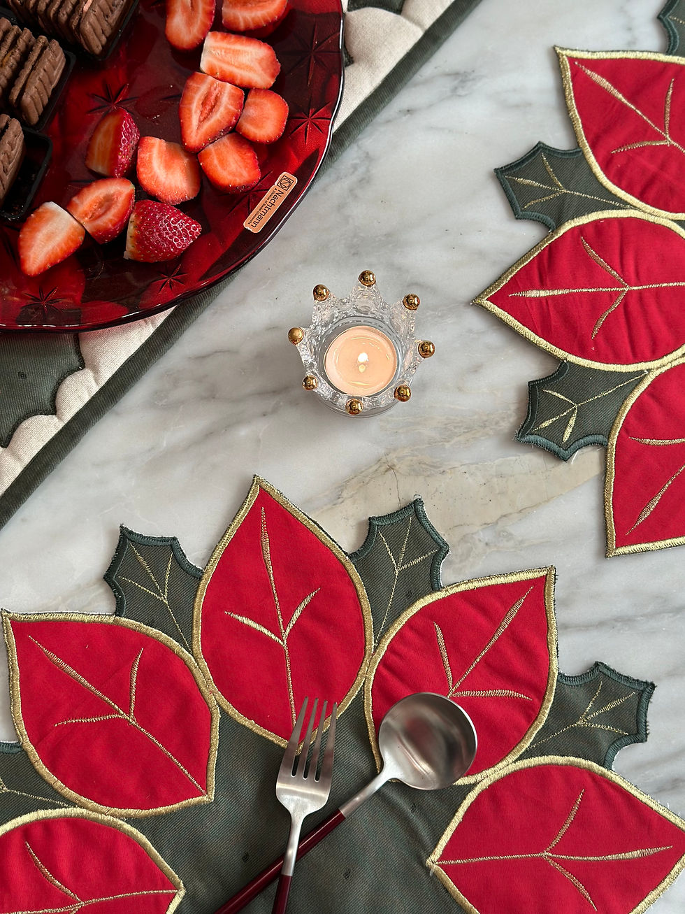 Thumbnail: Bloom Leafy Xmas Placemat