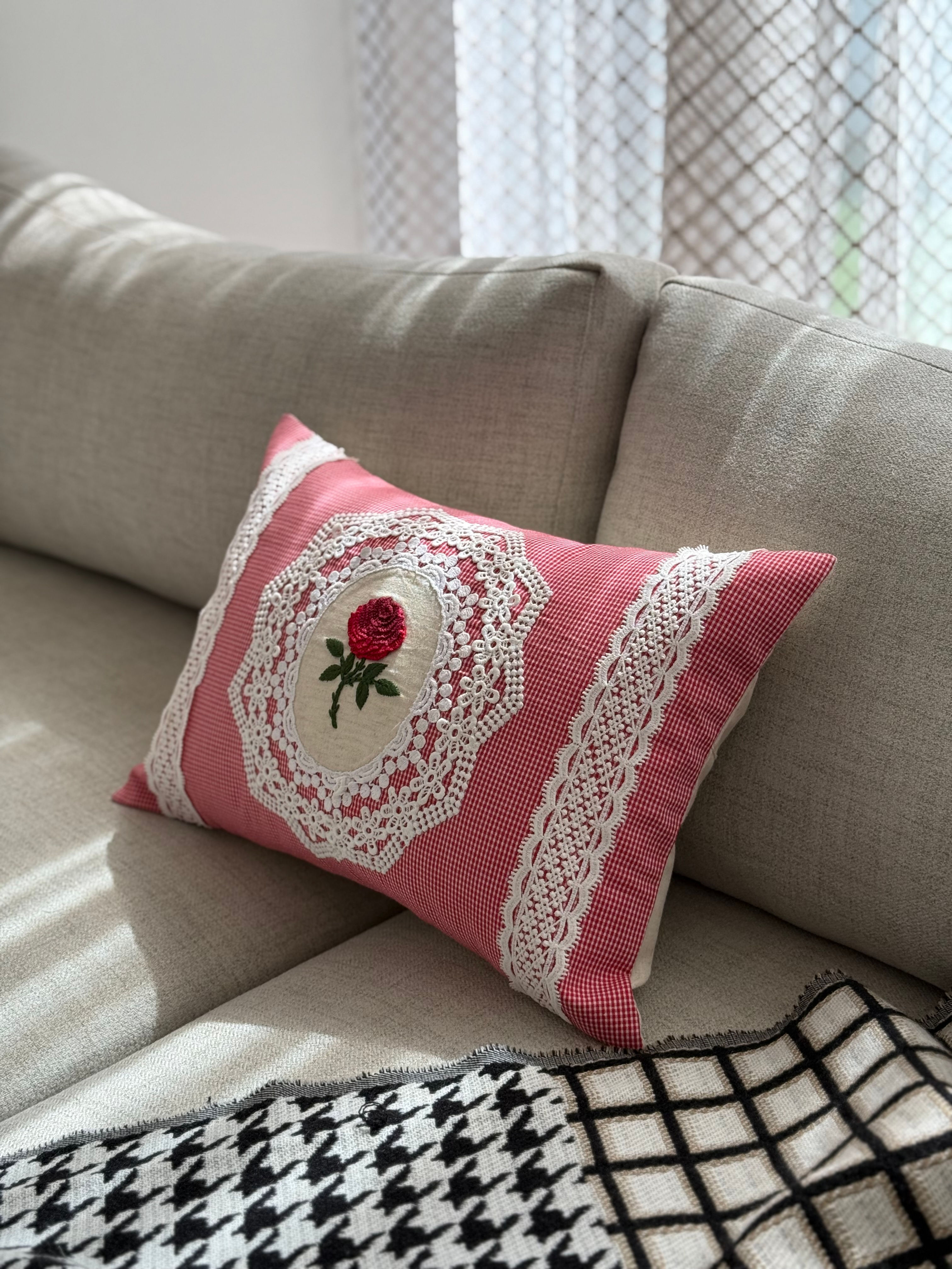 Bloom Red Rose Checks Vintage Cushion Cover