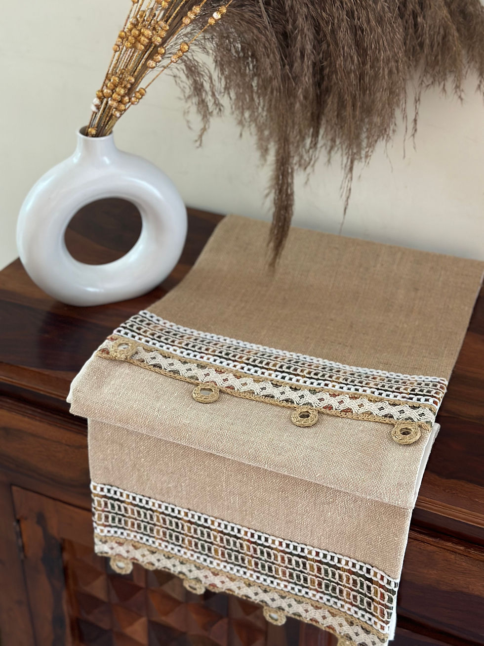Thumbnail: Raw Reflect Jute Table Runner