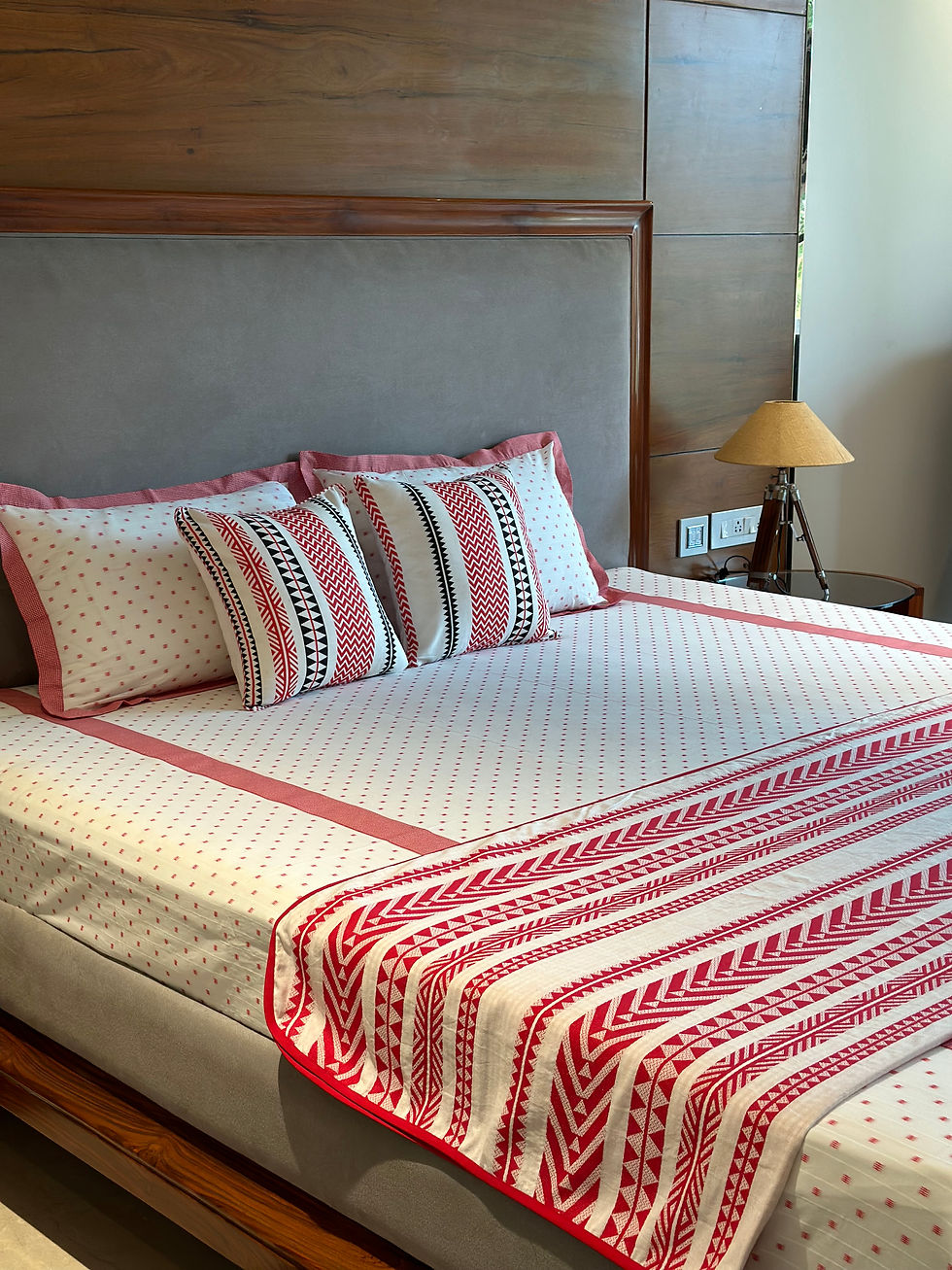 Thumbnail: The Minimalist Red Jacquard Stripe Dohar