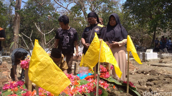 PT RIFAN FINANCINDO BERJANGKA – Amarah Ortu Lihat Video Haringga Dikeroyok Oknum Bobotoh