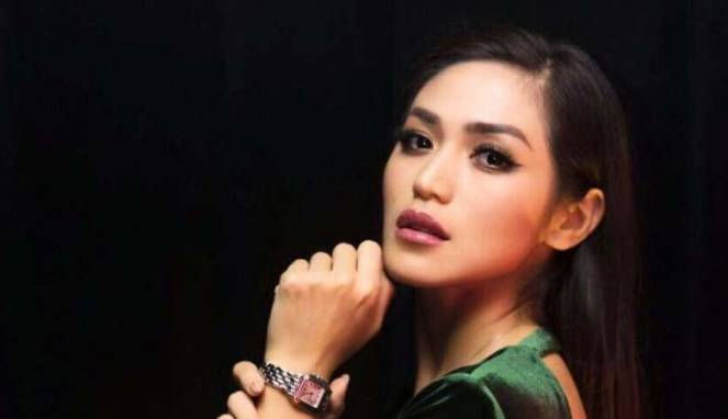 Tak Terima Ditegur Dewi Perssik, Jessica Iskandar Pergi