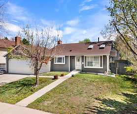 Wonderful Tri-Level Home in Established Neighborhood 