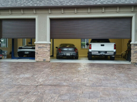 Emergency Roll-Up Garage Door Repair in Queens — We're Available 24/7