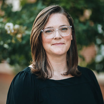 headshot (1).JPG