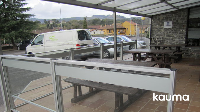 Terrace Screen Slide Down 4.png