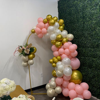 #LuxuryPopEvents #HighEndballoons #luxuryballoons #columbusohevents #balloonvendor #vendorcolumbusoh #ohioballoons #balloonartist