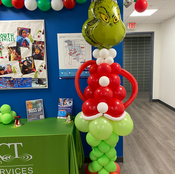 #LuxuryPopEvents #HighEndballoons #luxuryballoons #columbusohevents #balloonvendor #vendorcolumbusoh #ohioballoons #balloonartist