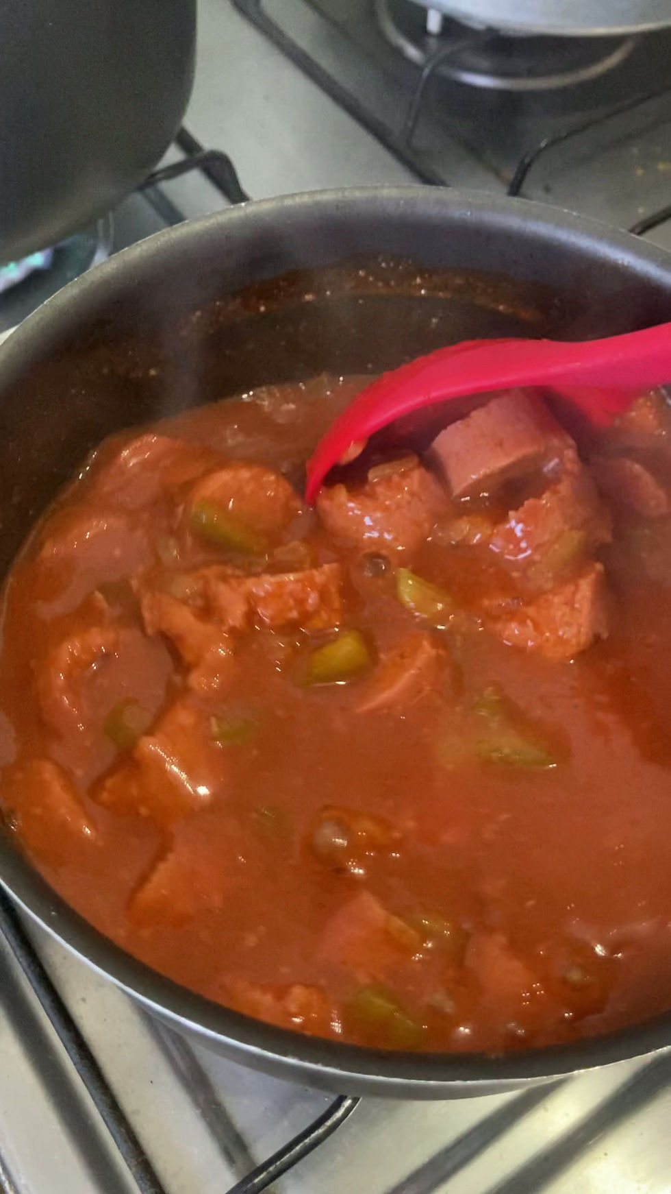 Miniatura: Linguiça Calabresa Vegana – Sabor Defumado e Textura Irresistível