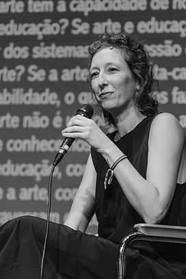 retrato_roleta14BM_foto-thielle_elissa - Monica Hoff.png