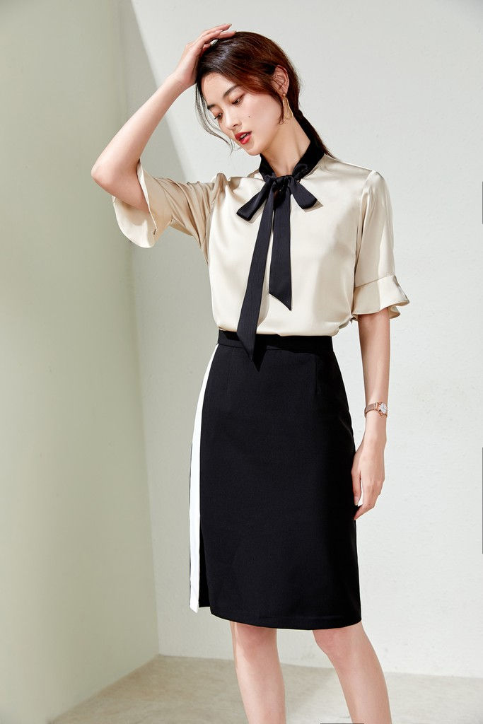 Thumbnail: Blouse 2501