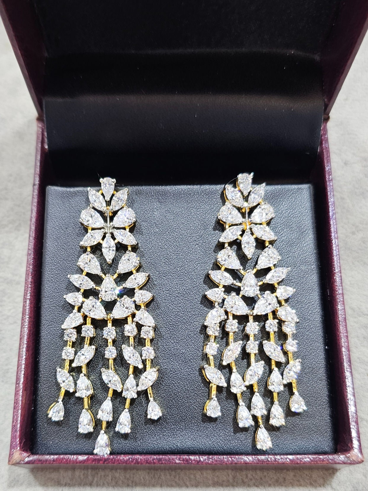 925 Sterling Silver Swarovski Zirconia Stones Earrings