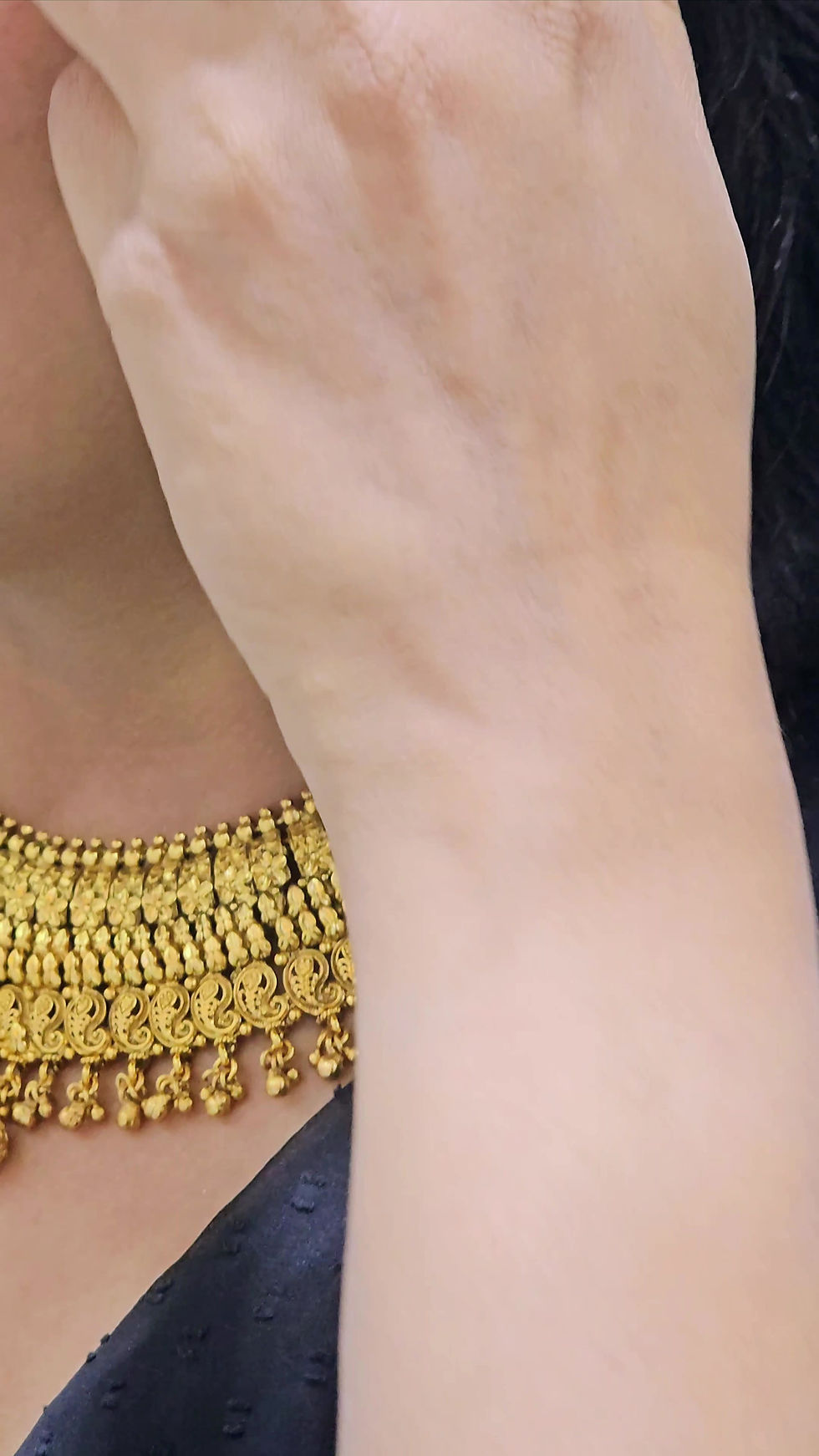 Thumbnail: Antique Gold Choker Necklace Set
