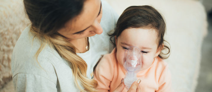 Bronchiolitis in babies: prevention, symptoms, and quick actions for parents.