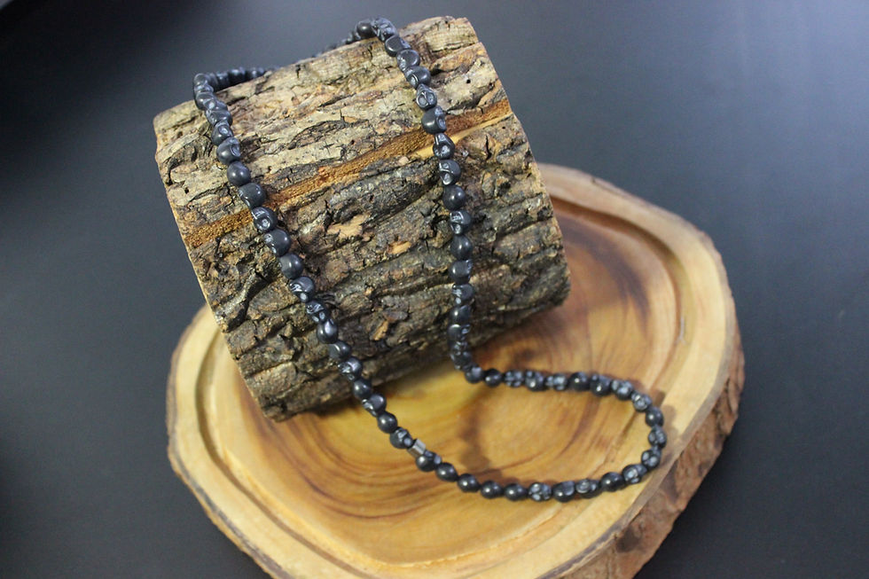 Miniatura: Colar Caveiras Preto