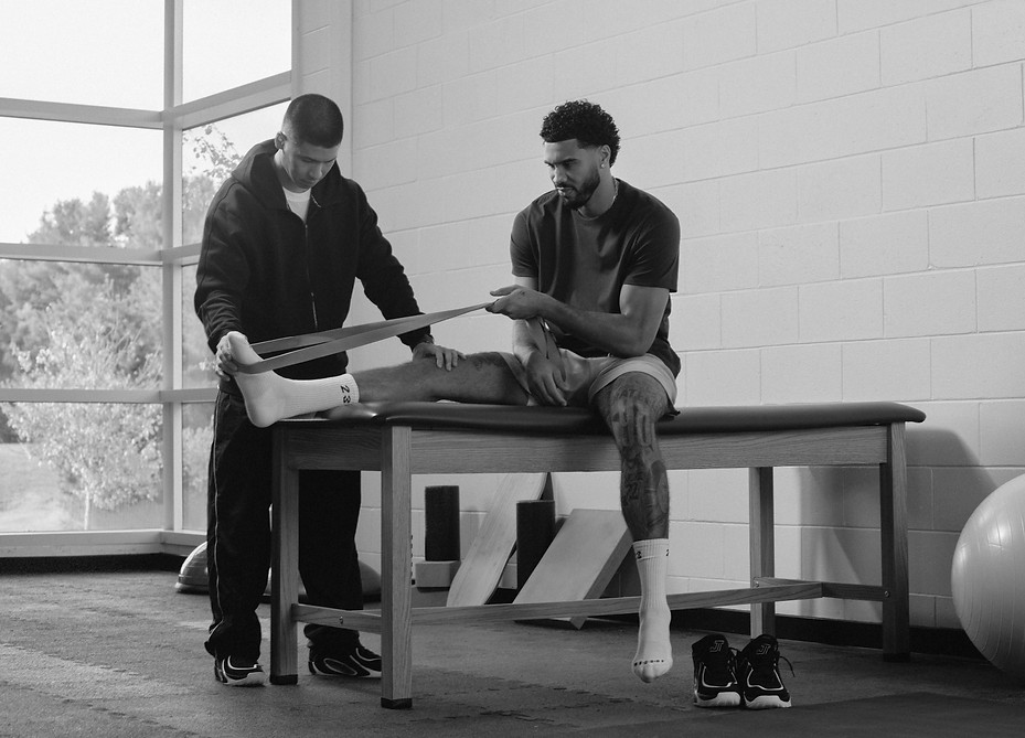 crop_BW_02-COURT-PT-ROOM_00450 copy.jpg