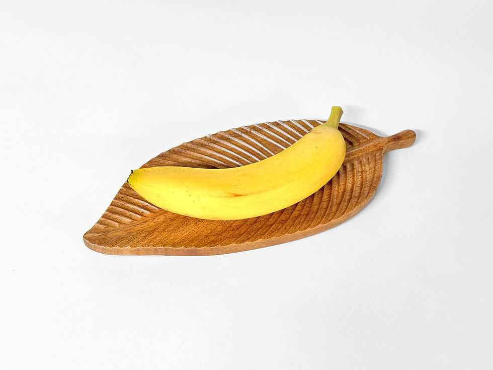 Thumbnail: Leaf-inspired wooden serving tray- 12" x 5"x1"