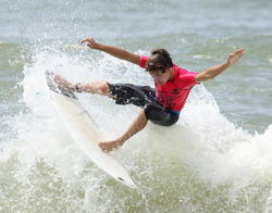 Surf - Praia do Quilombo Penha SC