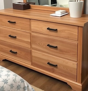 large dresser (6 drawers).jpg