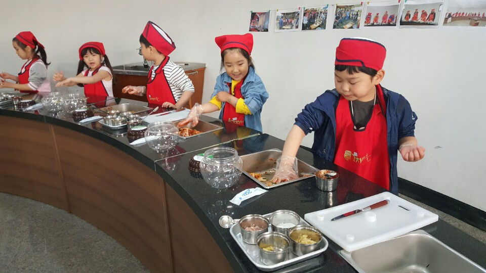 광사초등학교 김치체험