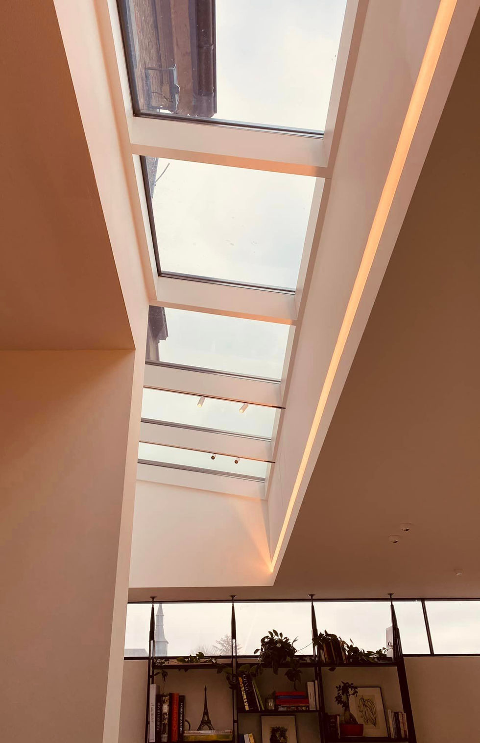 332323050_640980514698000_4347824179829721607_n