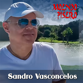 Capa do Álbum - Moendo Piseiro - Sandro Vasconcelos
