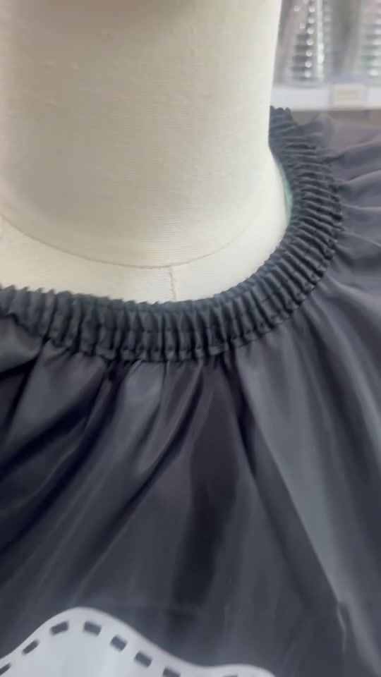 Thumbnail: KMD9945 ผ้าคลุมตัดผมชาย