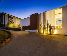 11534 Laurelcrest Dr.