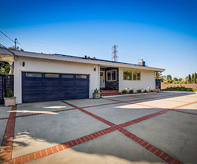 3049 Laurel Canyon Blvd.