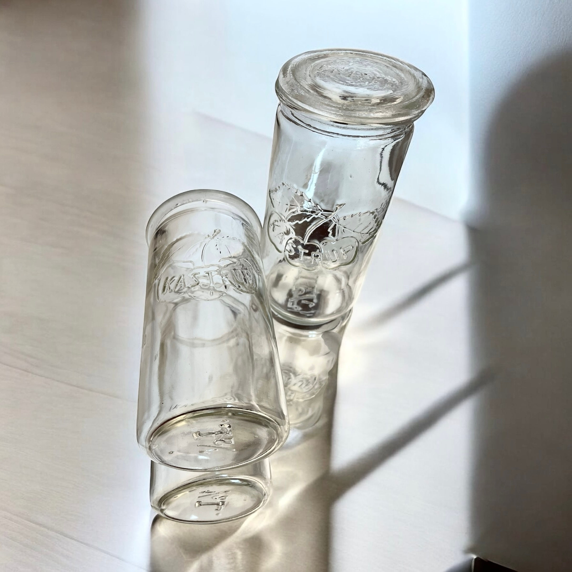 Kastrup glass jars with cherry motif