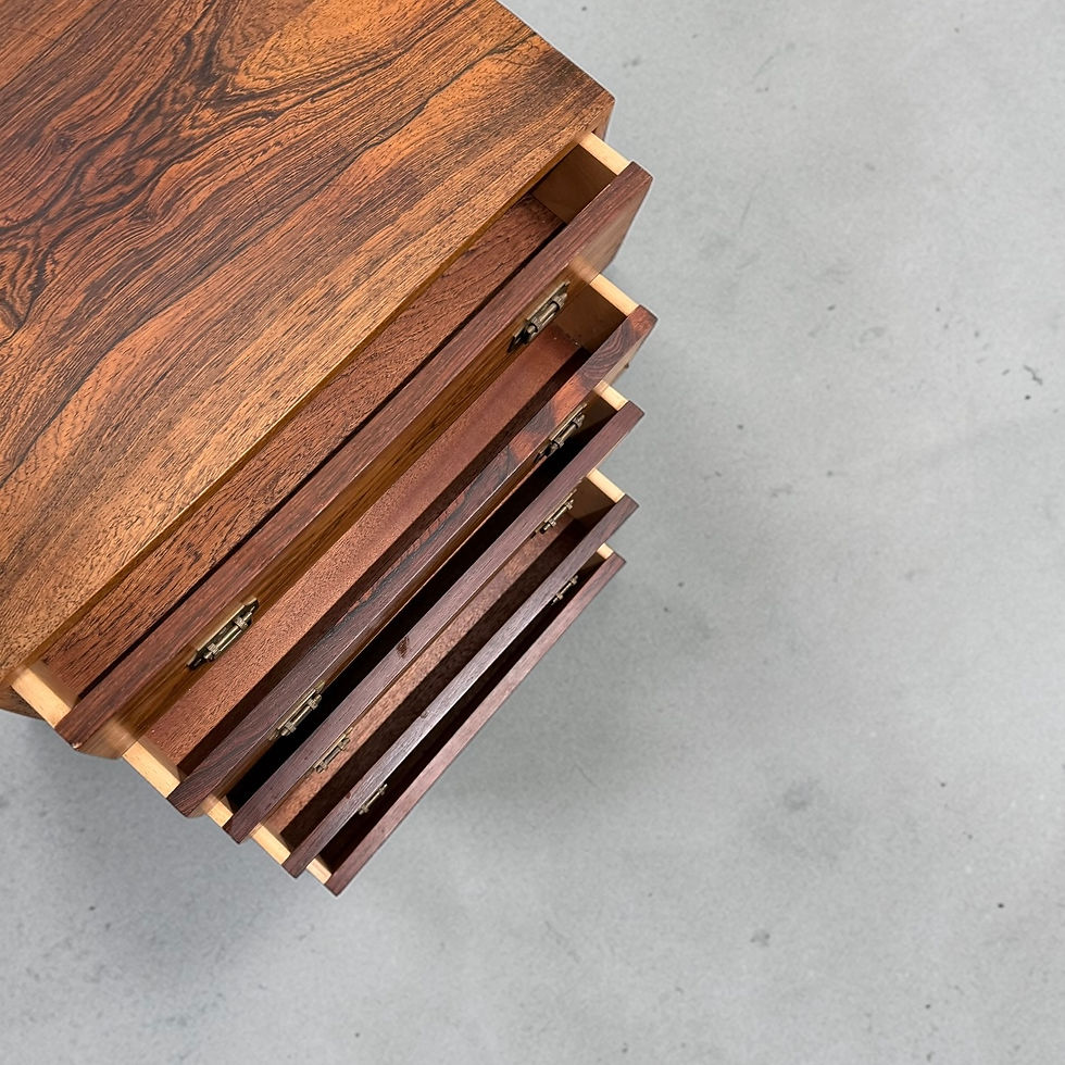 Thumbnail: Henning Korch — Alabama 103 kommode