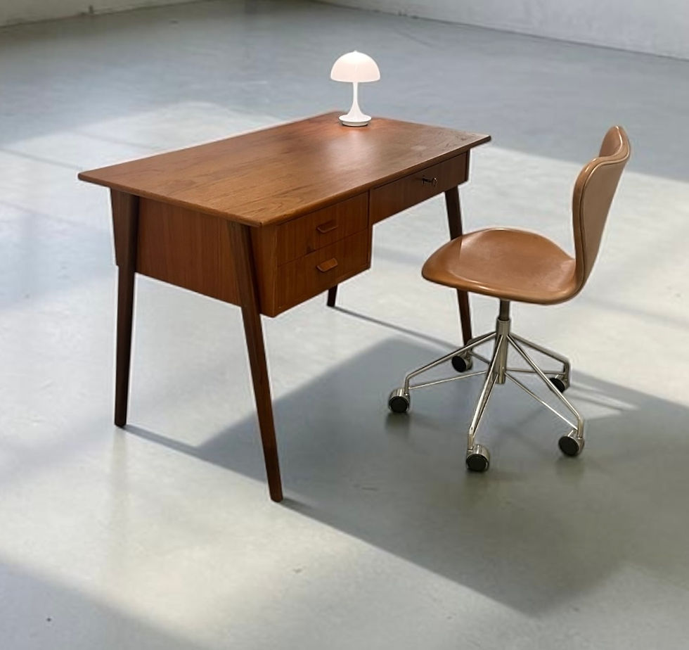 Miniaturebillede: Danish Petite Teak Writing Desk, Denmark, c. 1960s