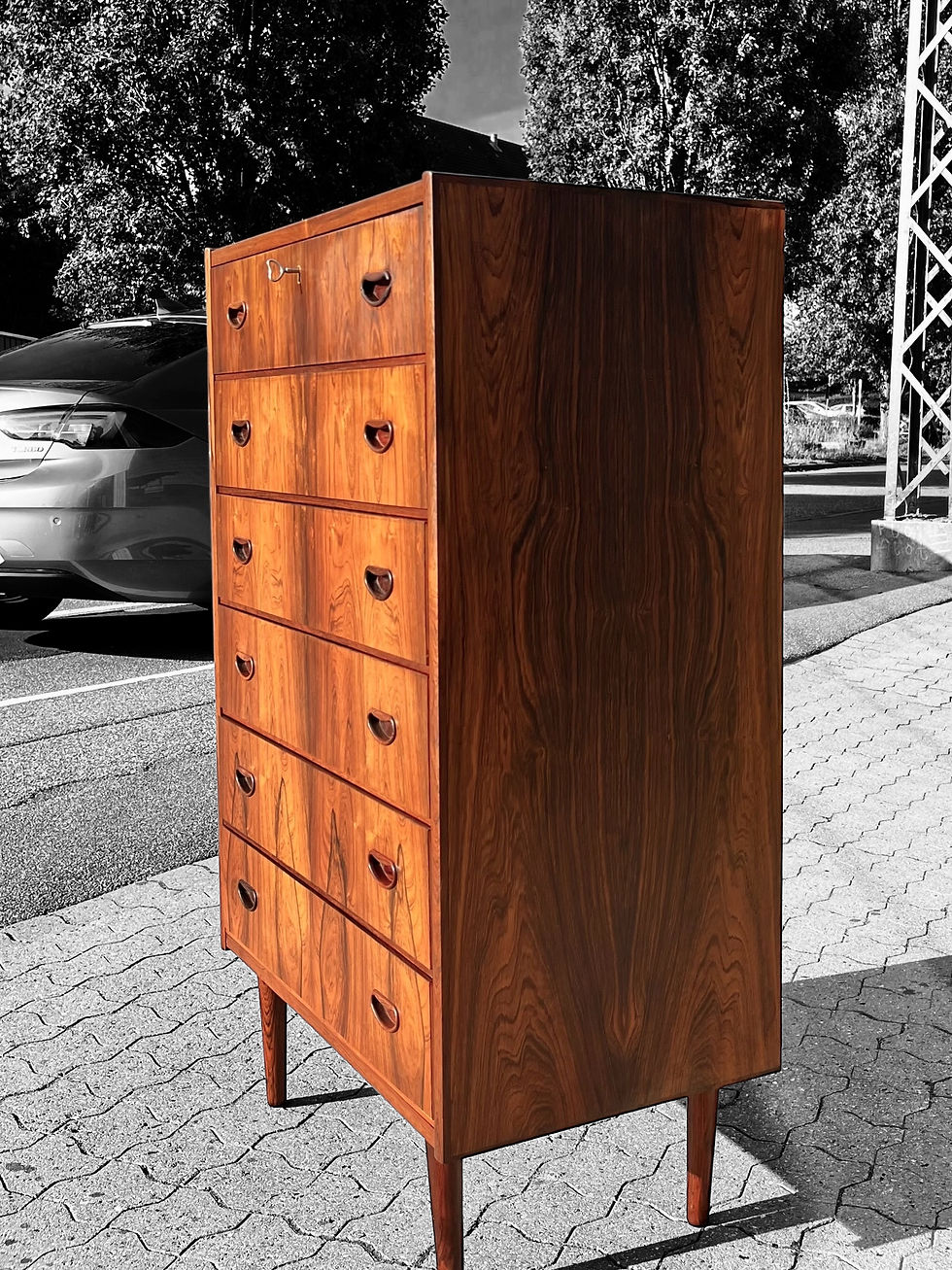 Thumbnail: Dansk Møbelsnedker — Rosewood Highboy